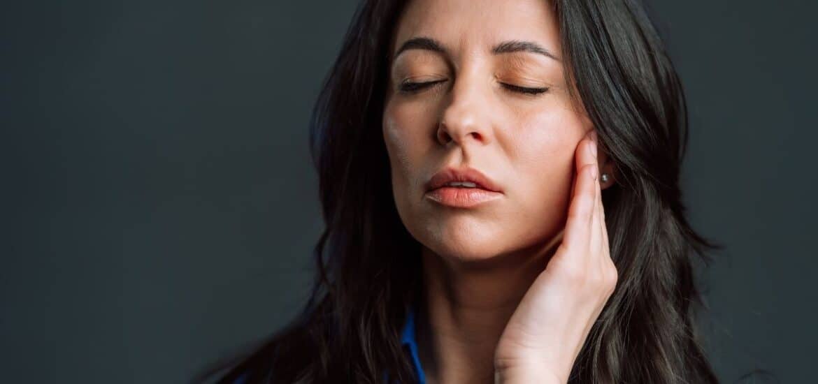 Common Dental Issues and Early Prevention Tips